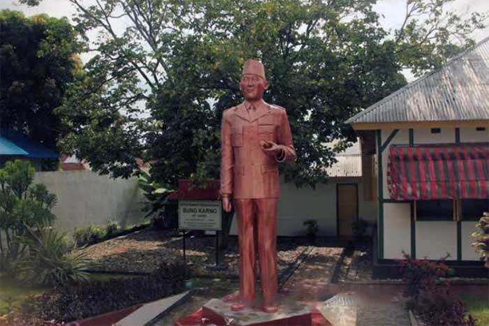 Rumah Pengasingan Bung Karno