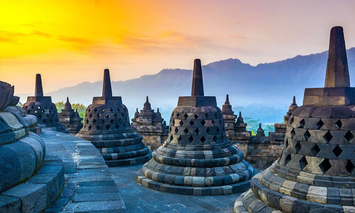 keunikan candi borobudur