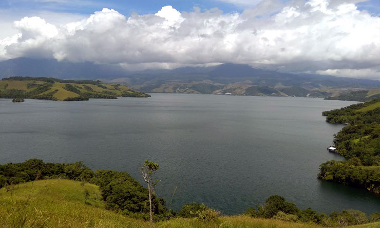 Danau Sentani Jayapura