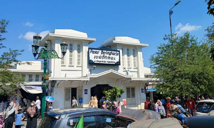 Pasar Beringharjo Jogja